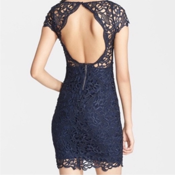 Alice and Olivia Lace Dress - Picture 12 of 12